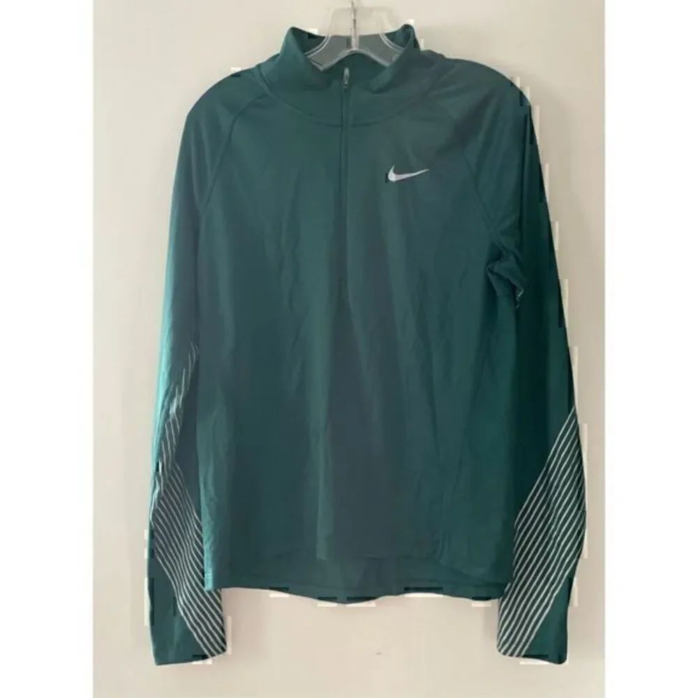 EUC Women’s Hunter Green Nike Dry Fit Running Long Sleeve Top